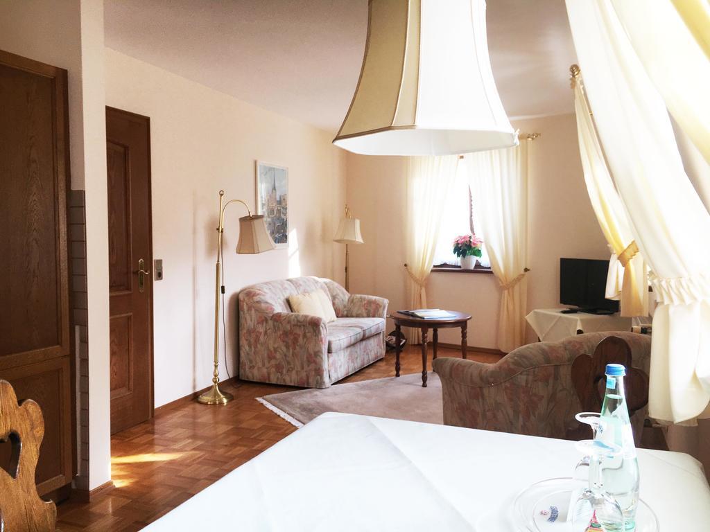 Hotel Krone Laudenbach (Bavaria) Exterior foto